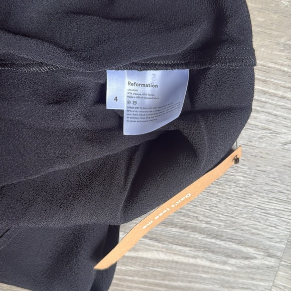 NEW REFORMATION Carlie Midi Dress In Black 4 - Picture 12 of 13